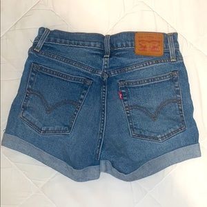 Levi’s Denim shorts